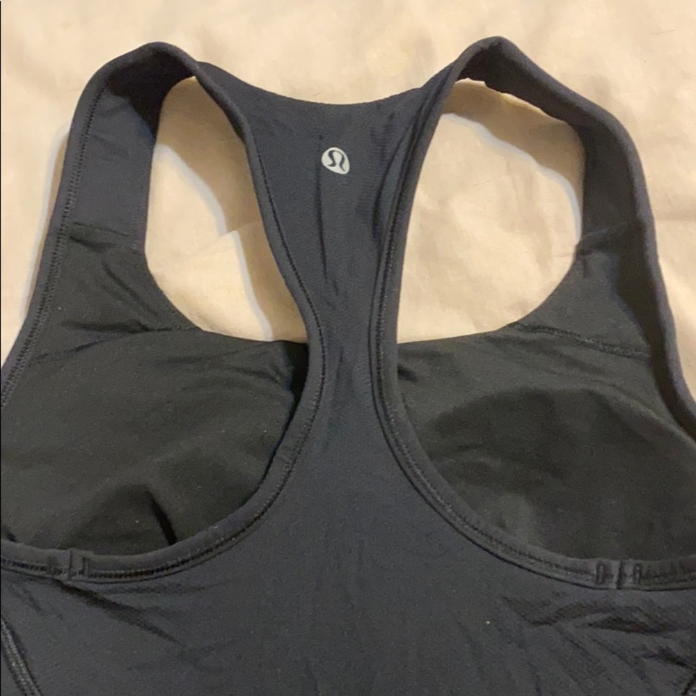 Lululemon tank